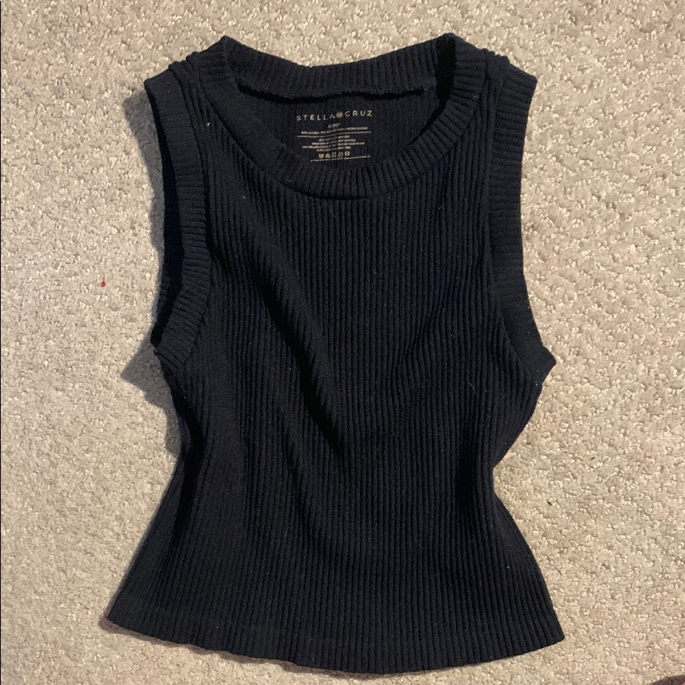 Fitted Black Ribbed Tank Top